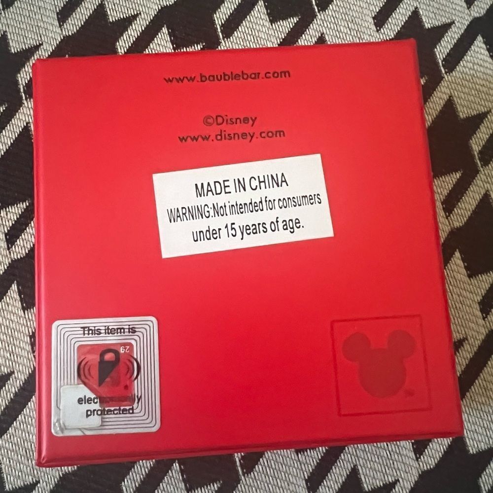 Disney‎ x Baublebar Hanging Mickey Santa Earrings - Picture 5 of 5